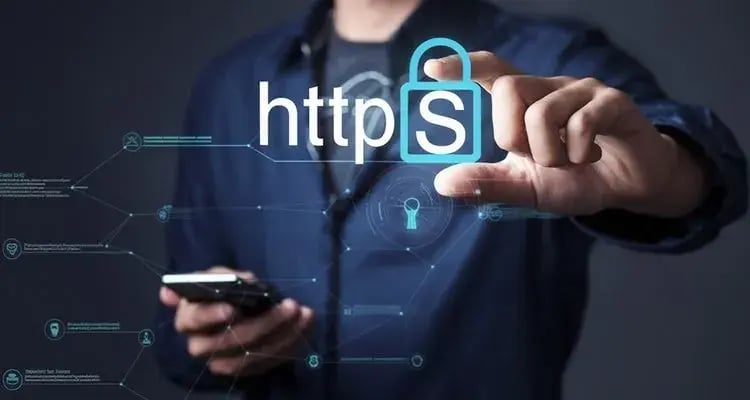 webp_seo-concept-men-use-smartphones-with-laptops-seo-icon-analysis-seo-search-engine-optimization